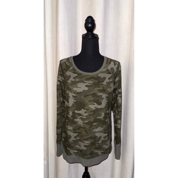 Danskin Womens Crew Neck Camouflage Long Sleeve Pullover Sweatshirt Large - Picture 1 of 8
